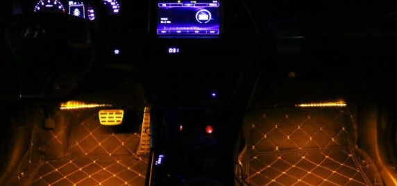 LED подсветка в автомобиль 4 линейки * 4/12 светодиодов