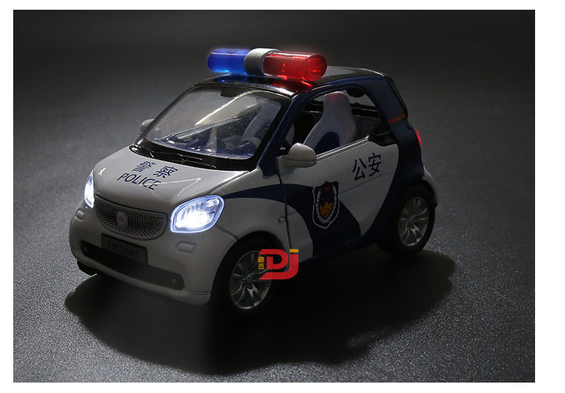 Полицейский автомобиль Mercedes-Benz SMART - 8907D