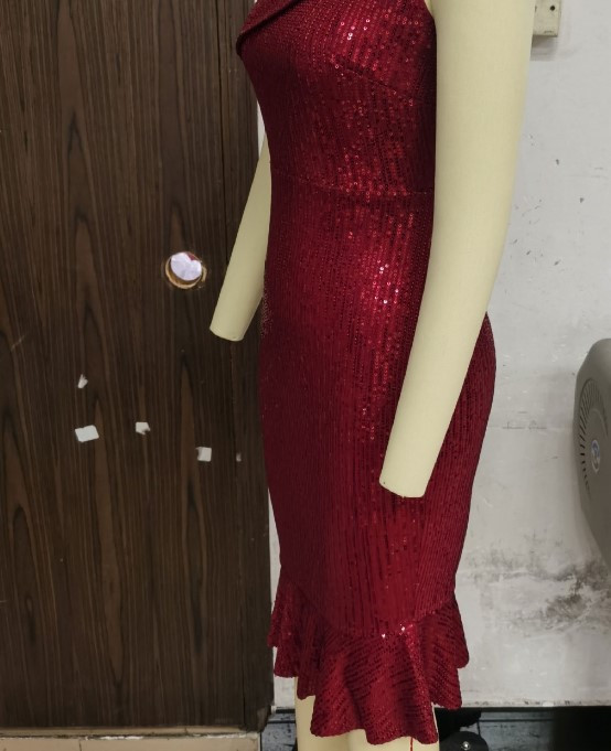 Платье женское с пайетками 6088